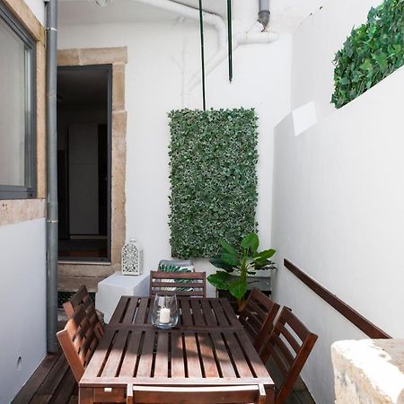 Alfama Terrace Apartment With Authentic XVIII Tiles And Historic Notes 3 Bedrooms & 2 Bathrooms Ac Lisboa Eksteriør billede