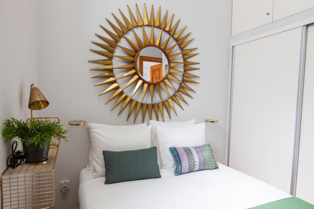 Alfama Terrace Apartment With Authentic XVIII Tiles And Historic Notes 3 Bedrooms & 2 Bathrooms Ac Lisboa Eksteriør billede