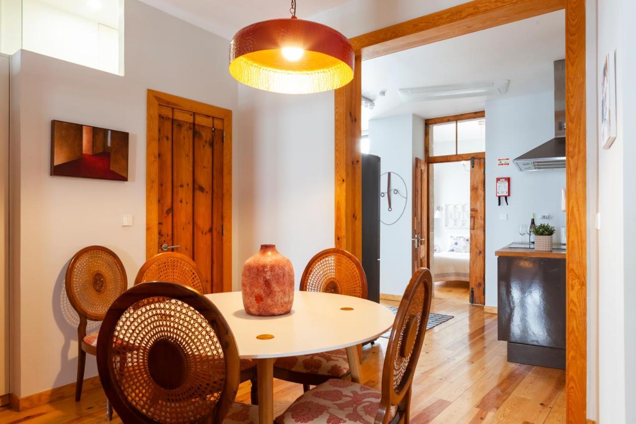 Alfama Terrace Apartment With Authentic XVIII Tiles And Historic Notes 3 Bedrooms & 2 Bathrooms Ac Lisboa Eksteriør billede